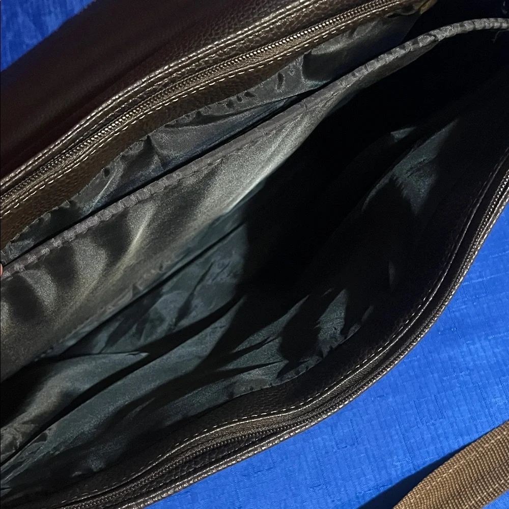Mexican Floral Embossed Leather Messenger Bag – Artisan Handmade Crossbody